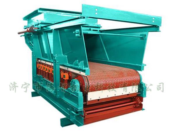 帶式（甲帶）給料機(jī)具有運(yùn)行平穩(wěn)、節(jié)能、環(huán)保等優(yōu)點(diǎn)